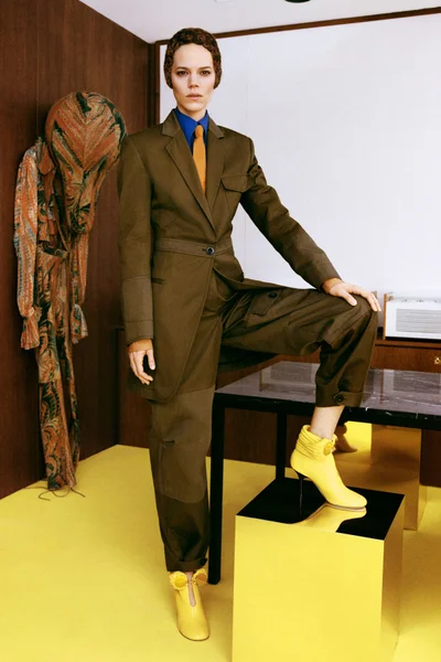 Look 23